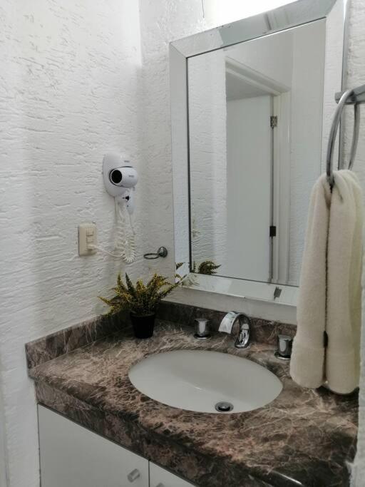 Confortable Depa En Condominio Frente Al Mar! Cancún Eksteriør bilde
