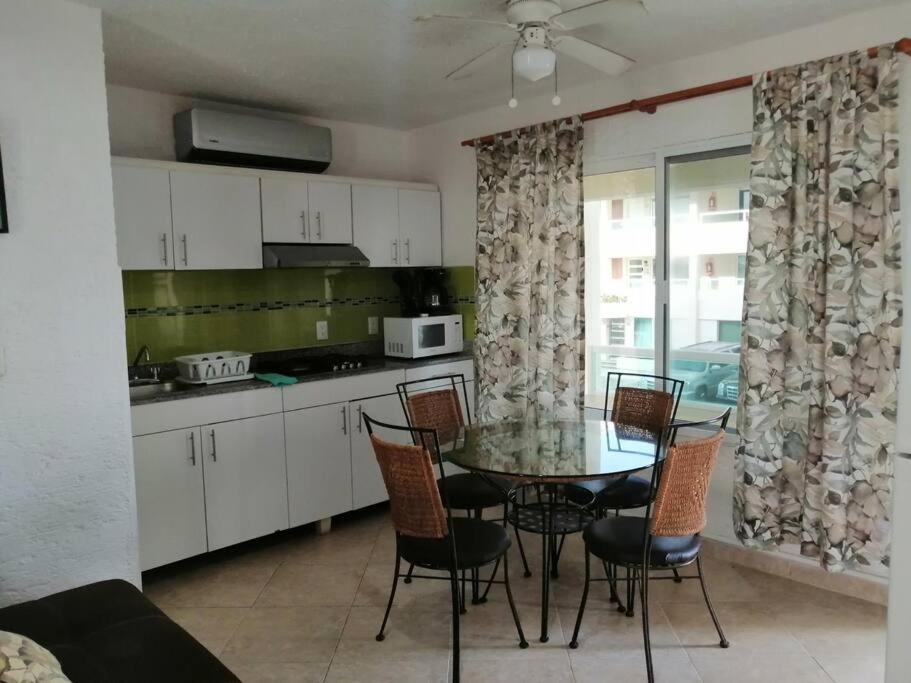 Confortable Depa En Condominio Frente Al Mar! Cancún Eksteriør bilde